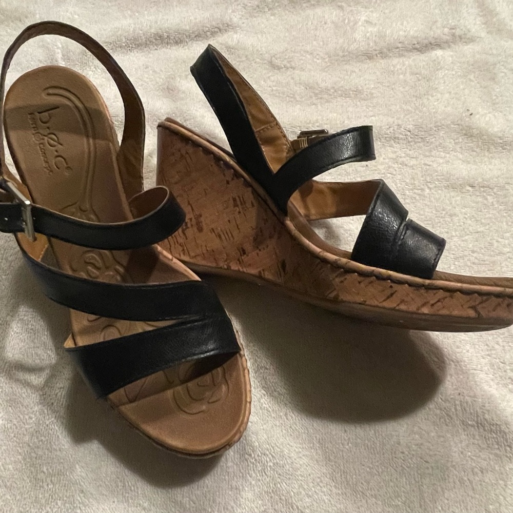 BOC Black Wedge Sandals SIZE 8